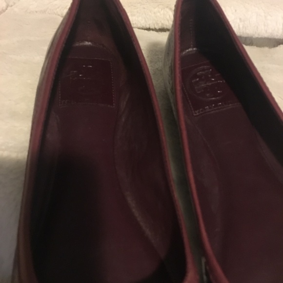 Tory Burch Flats Size 7 - Picture 2 of 6